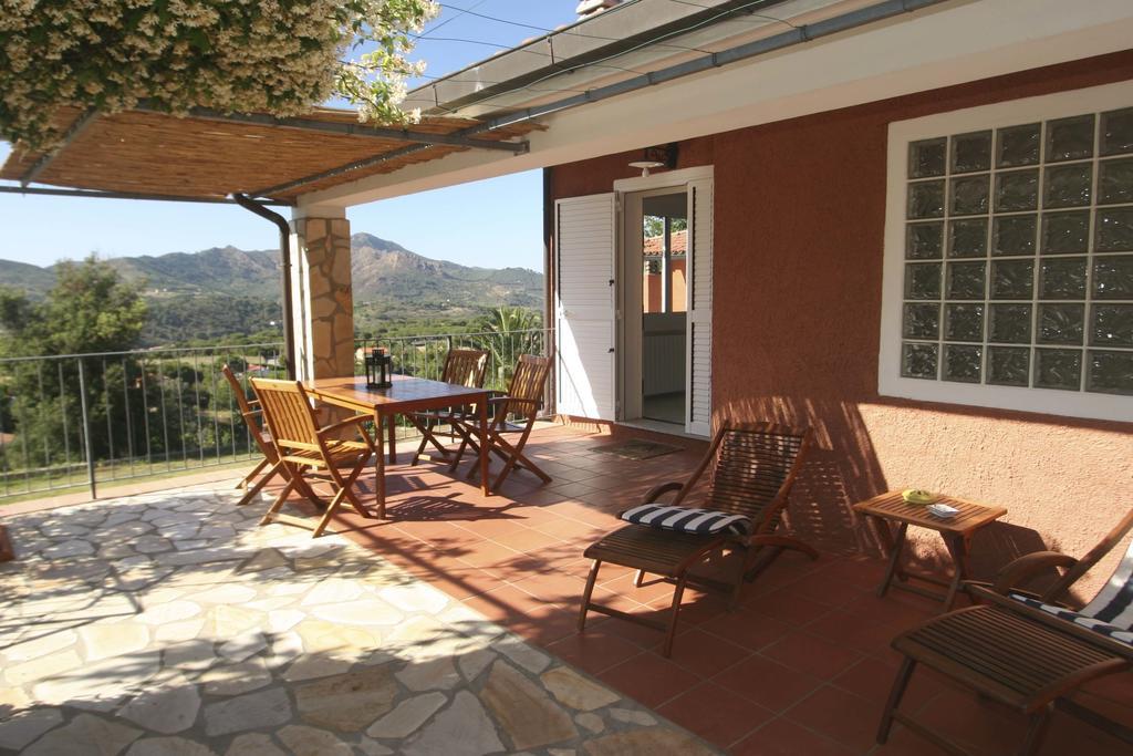 Villa Lo Scoglio - Goelba à Capoliveri  Chambre photo